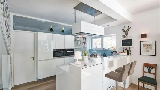Houses in Location is not specified - photo 3