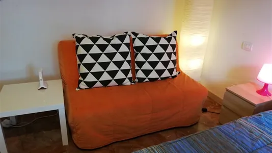 Rooms in Florence - photo 8