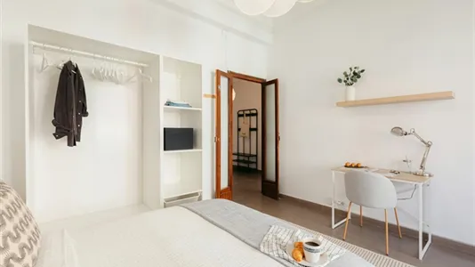 Rooms in Valencia Extramurs - photo 4