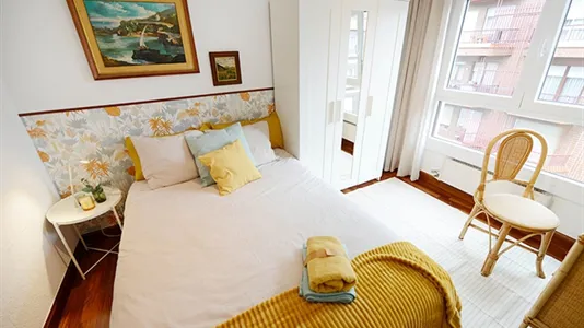 Rooms in Bilbao - photo 4