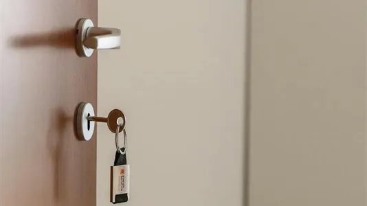 Rooms in Lecco - photo 5