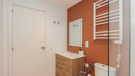 Rooms in Reus - photo 8