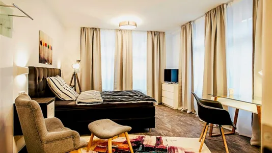 Rooms in Frankfurt Innenstadt I - photo 4