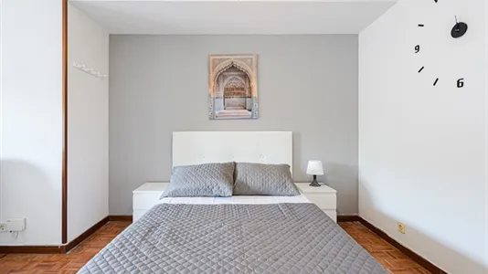 Rooms in Alcalá de Henares - photo 8