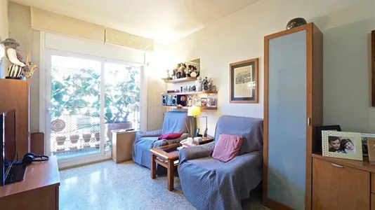 Rooms in Barcelona Eixample - photo 8