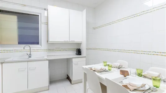 Rooms in Barcelona Eixample - photo 7