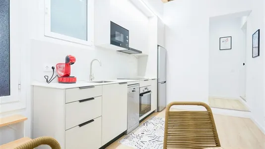 Apartments in Barcelona Ciutat Vella - photo 5