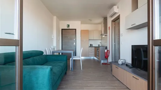 Apartments in Roma Municipio IX – EUR - photo 6