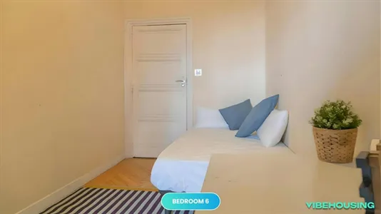 Rooms in Madrid Moncloa-Aravaca - photo 8