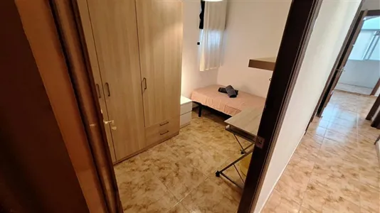 Rooms in Barcelona Gràcia - photo 3