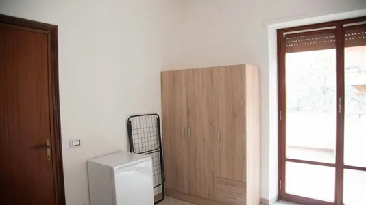 Rooms in Roma Municipio IX – EUR - photo 4