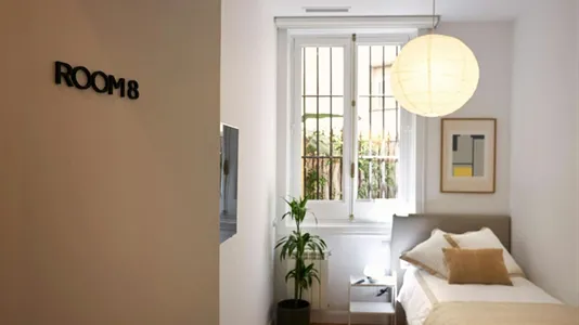Rooms in Madrid Centro - photo 4
