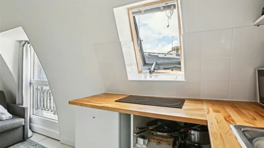 Apartments in Paris 9ème arrondissement - photo 10