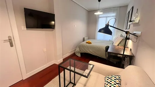 Rooms in Arrigorriaga - photo 6