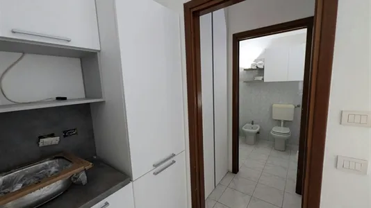 Apartments in Milano Zona 4 - Vittoria, Forlanini - photo 2