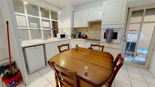 Rooms in Lyon - photo 8