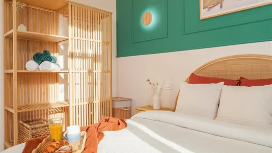 Rooms in Barcelona Eixample - photo 9