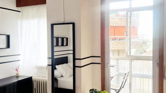 Rooms in Madrid Moncloa-Aravaca - photo 2