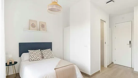 Rooms in Madrid Fuencarral-El Pardo - photo 3