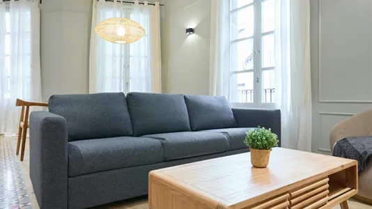 Apartments in Barcelona Ciutat Vella - photo 7