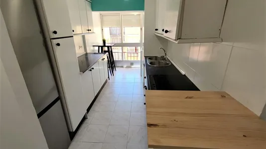 Rooms in Granada - photo 10