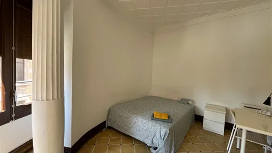 Rooms in Barcelona Ciutat Vella - photo 7