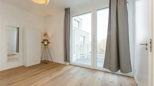 Apartments in Berlin Mitte - photo 4