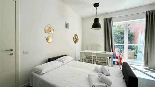 Apartments in Milano Zona 6 - Barona, Lorenteggio - photo 5