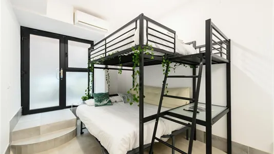 Apartments in Madrid Salamanca - photo 1