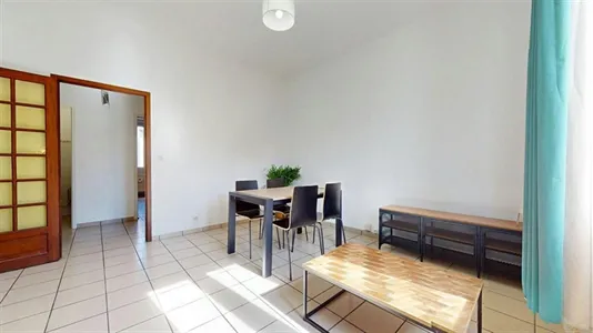 Apartments in Saint-Étienne - photo 3