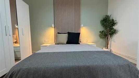 Rooms in Madrid Centro - photo 2