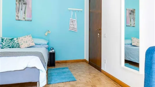 Rooms in Padua - photo 1