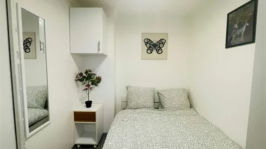 Apartments in Bobigny - photo 9