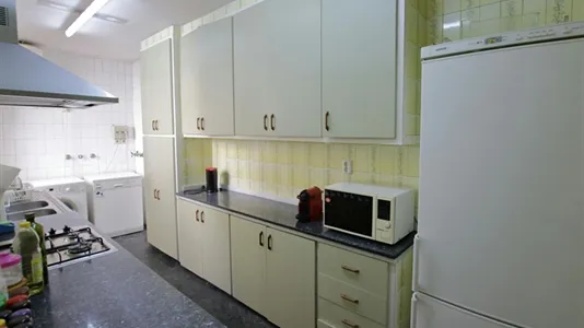 Rooms in Terrassa - photo 7