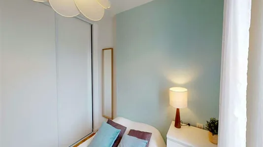 Rooms in Saint-Denis - photo 3