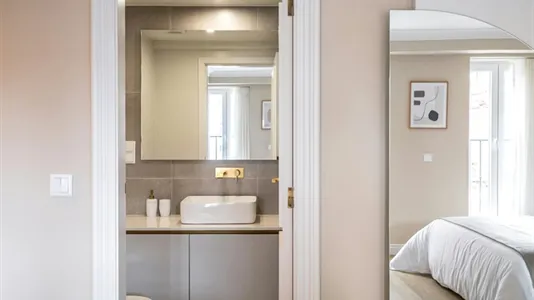 Apartments in Location is not specified - photo 8