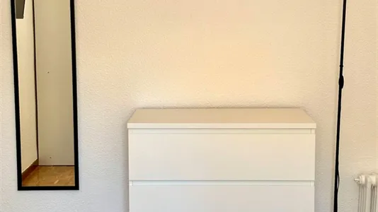 Rooms in Madrid Salamanca - photo 4