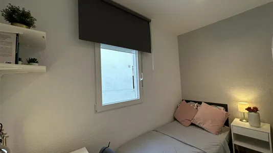 Rooms in Madrid Carabanchel - photo 1