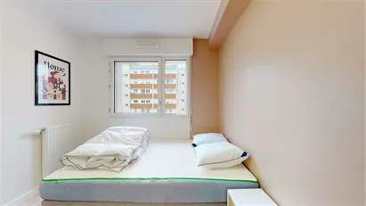 Room for rent in Nanterre, Île-de-France