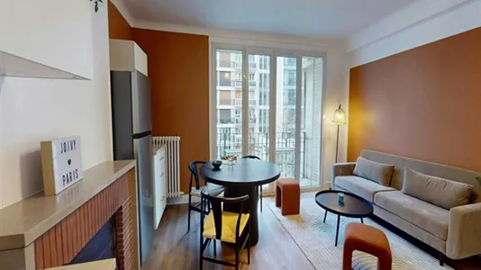 Rooms in Paris 17ème arrondissement - photo 8