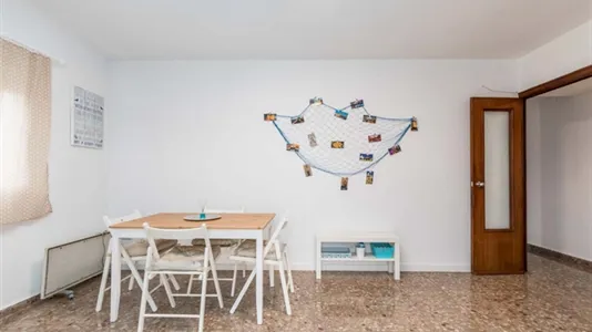 Rooms in Benimamet - photo 8