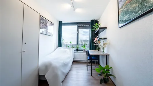 Rooms in Capelle aan den IJssel - photo 5