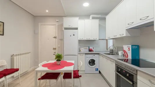 Rooms in Madrid Chamberí - photo 8