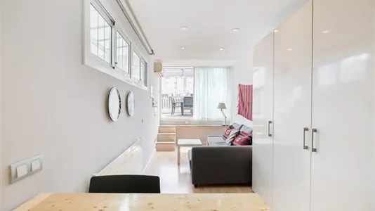 Apartments in Barcelona Ciutat Vella - photo 7