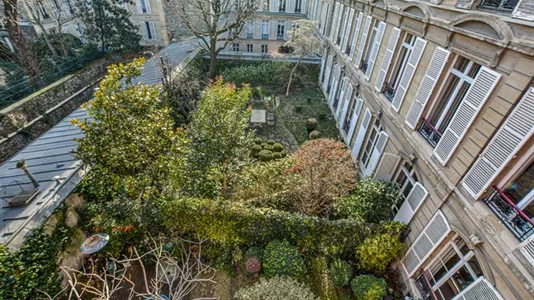 Apartments in Paris 9ème arrondissement - photo 4