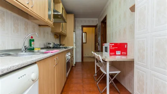 Rooms in Málaga - photo 10