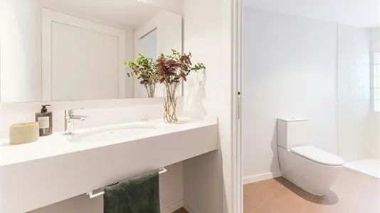 Apartments in Barcelona Ciutat Vella - photo 9