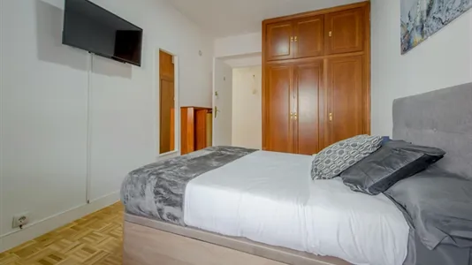 Rooms in Madrid Chamartín - photo 5