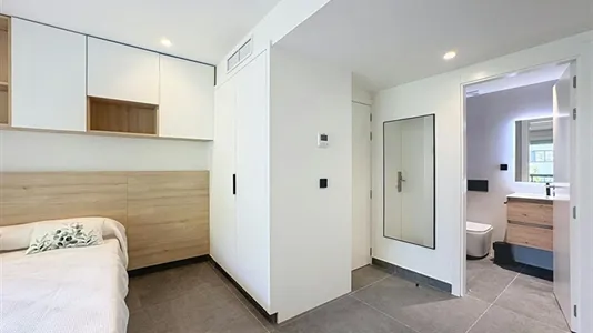 Rooms in Madrid Fuencarral-El Pardo - photo 8