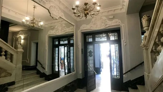 Rooms in Madrid Centro - photo 10